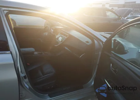 2013 Toyota Avalon Xle z USA, uszkodzony, nr VIN 4T1BK1EB6DU045814